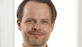 Marc_Karner_nurOberkorper_DSC9893_.2e16d0ba.fill-500x600__quer